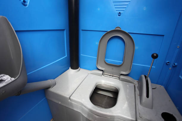 Best Portable restroom trailer rental  in Powell, AL
